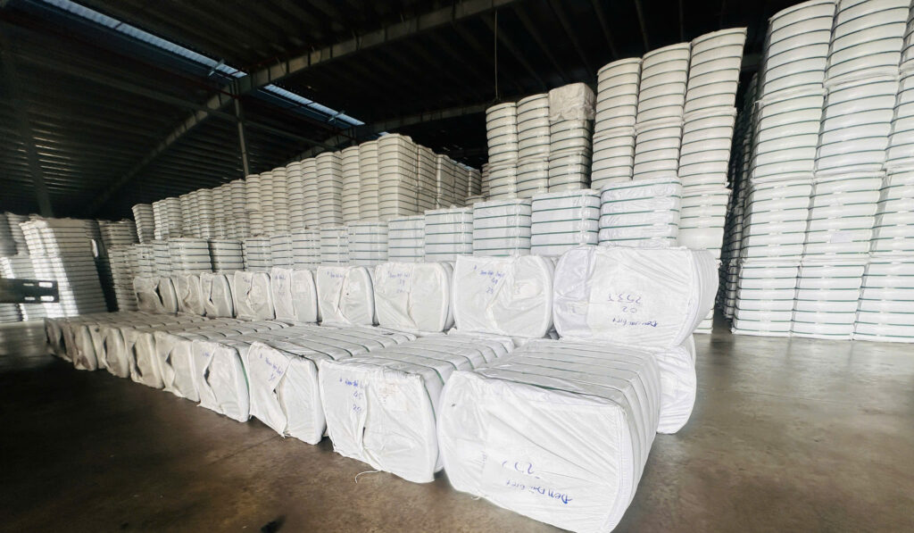Long-term recycled polyester staple fiber supply chain